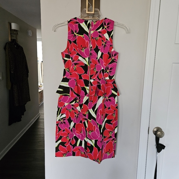 Kate Spade Red and Pink Tropical Floral Peplum Sleeveless Sheath Dress NWOT 4 - Picture 11 of 13